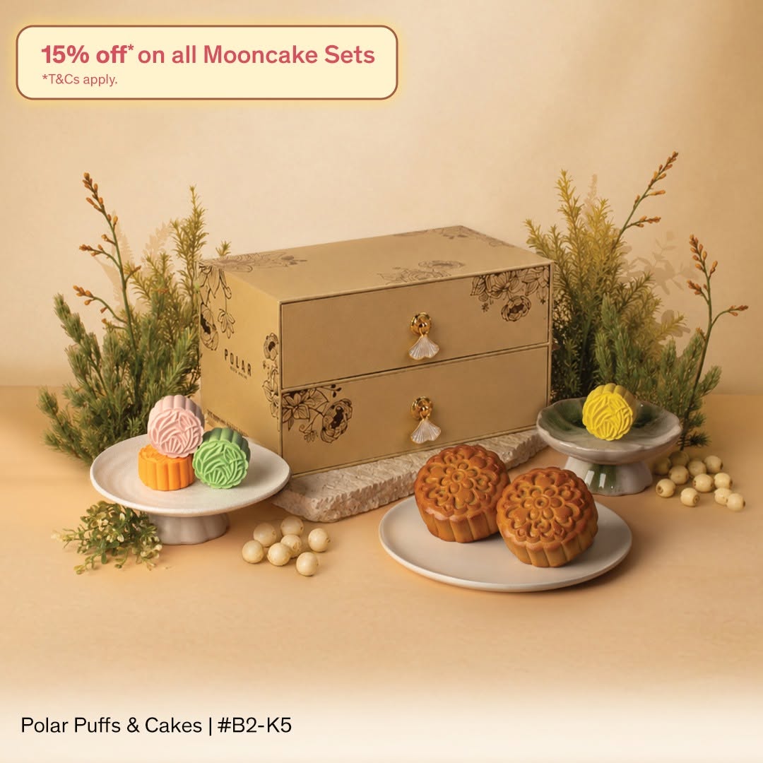 Polar Puffs and Cakes 15% off mooncake sets at VivoCity B2-K5