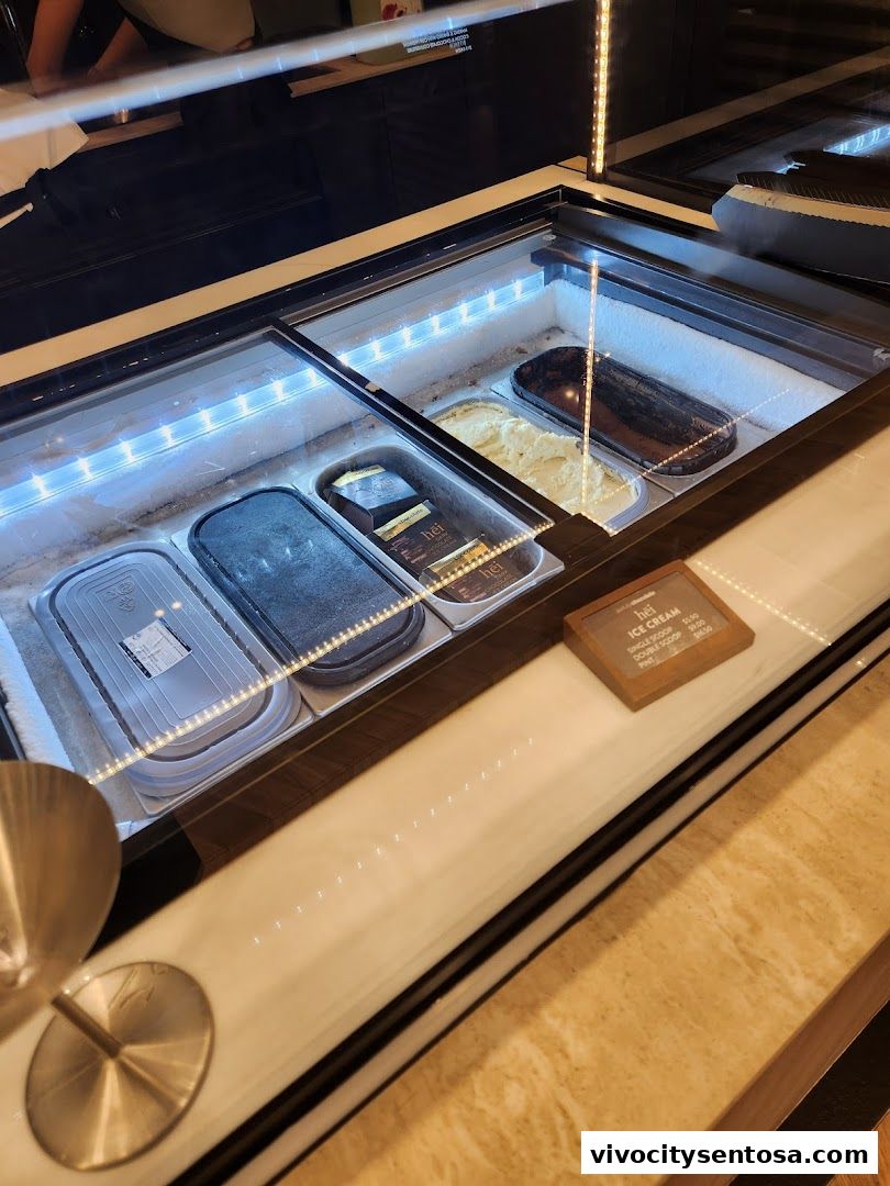 Awfully Chocolate VivoCity CAFÉ  Bakery, Cake Shop  Birthday Cakes