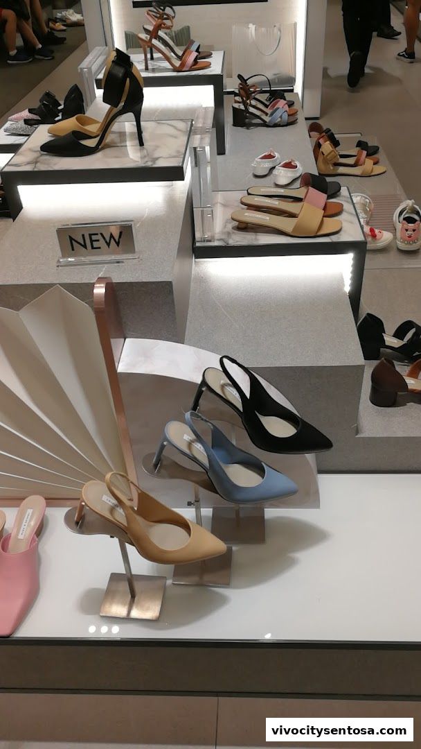 CHARLES  KEITH - VivoCity