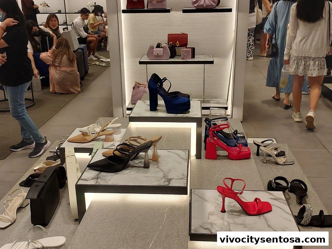 CHARLES  KEITH - VivoCity