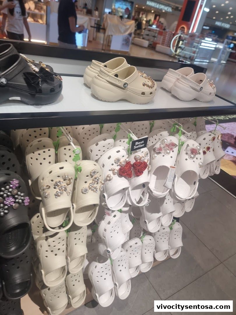Crocs VivoCity