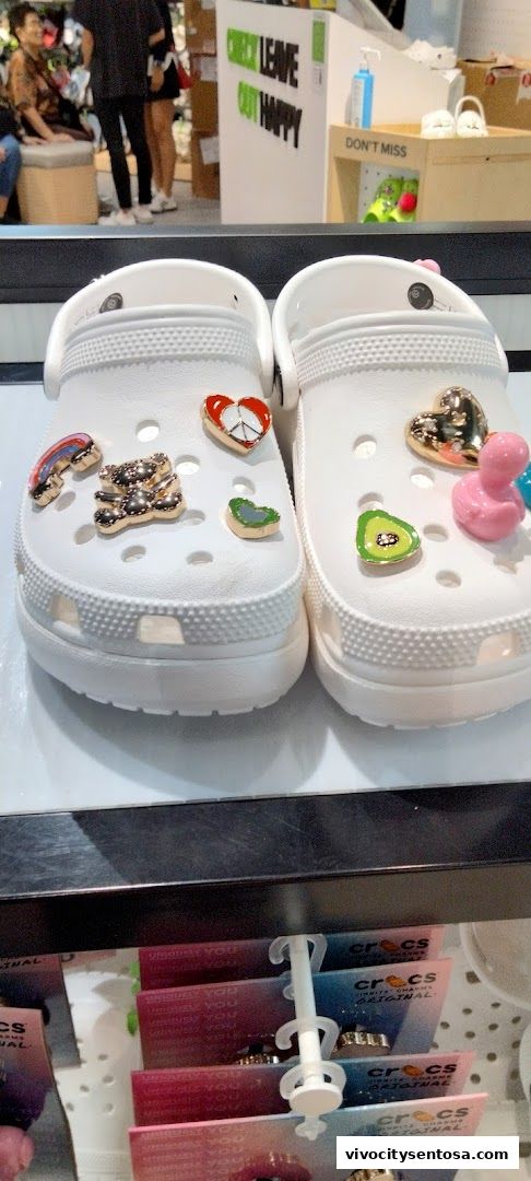 Crocs VivoCity