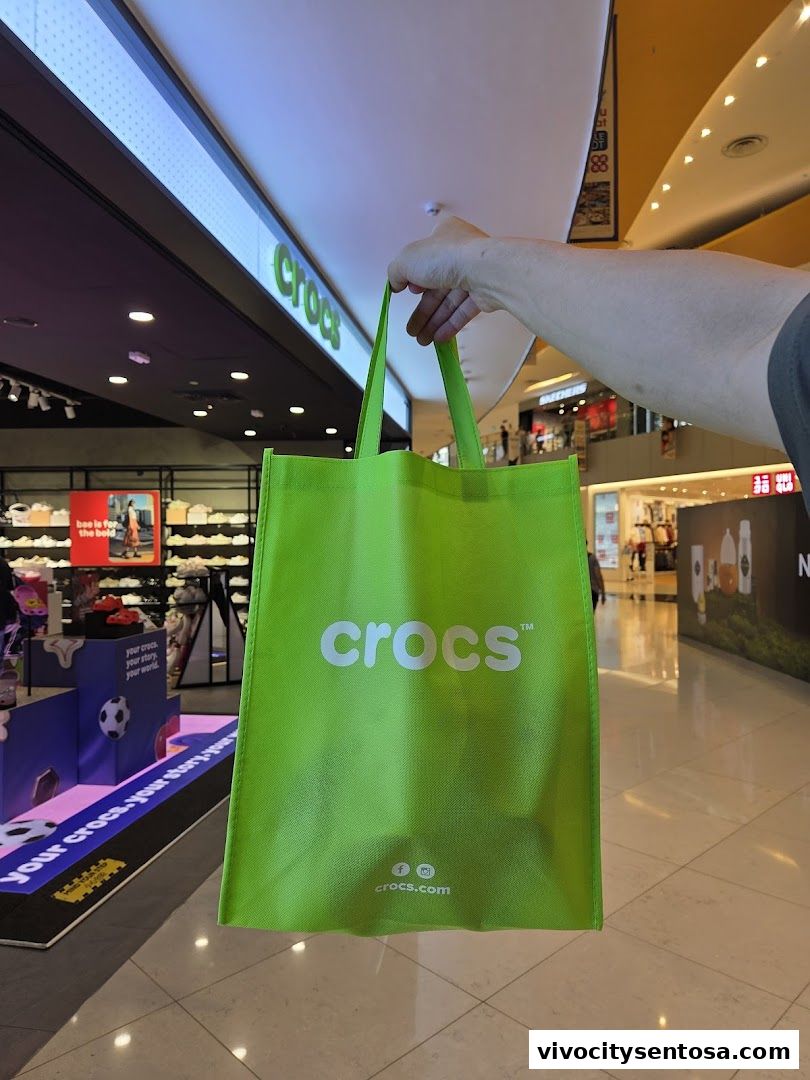 Crocs VivoCity