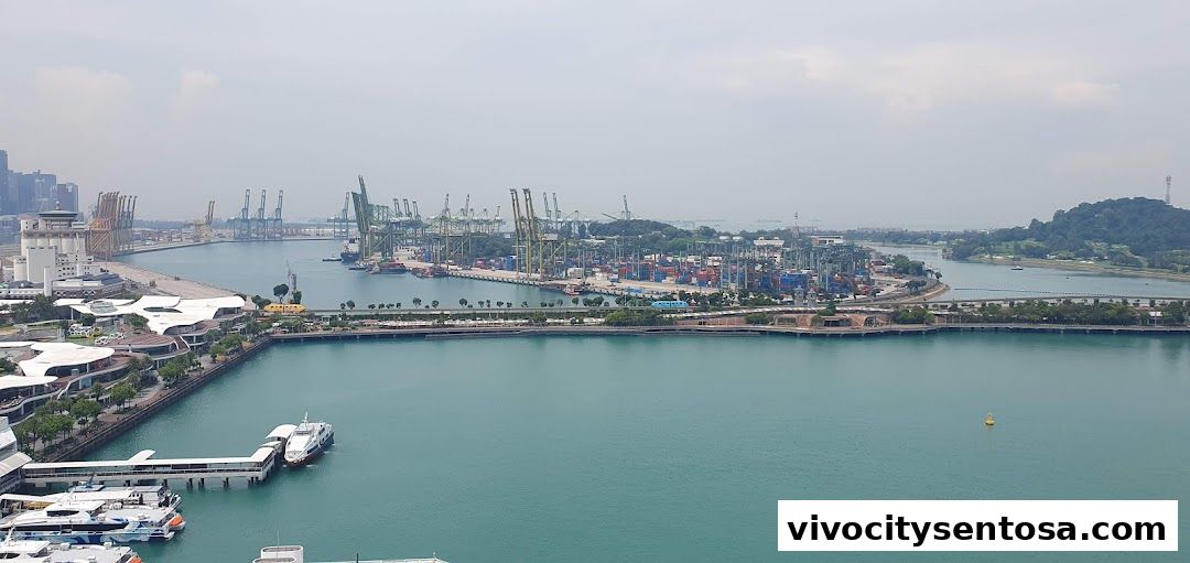 HarbourFront MRT Station CC29