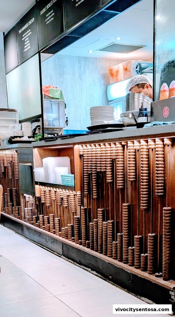 红大哥水门鸡饭