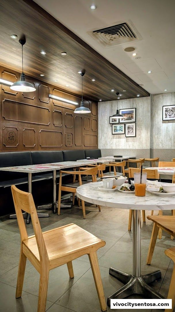 红大哥水门鸡饭