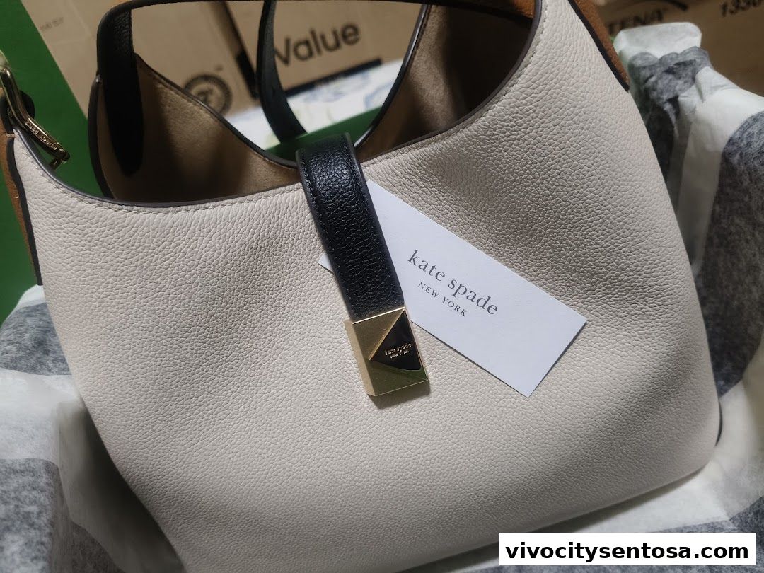 Kate Spade New York Vivo City