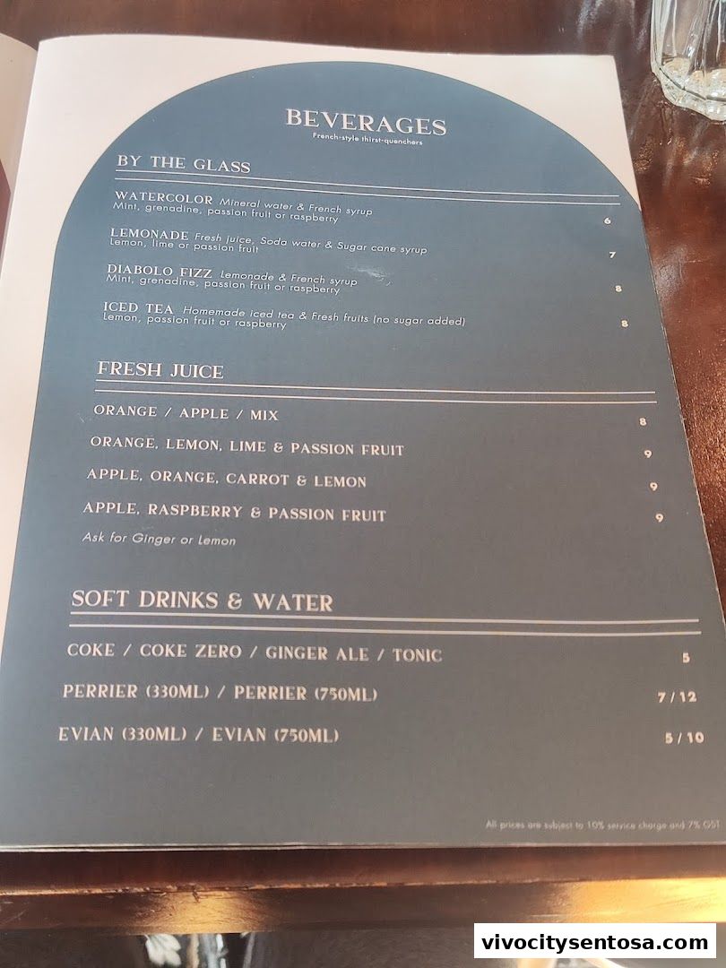 Menu page for Le Faubourg