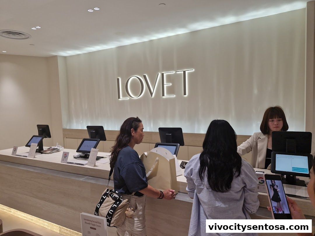 LOVET  VivoCity