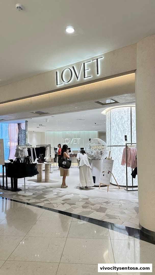 LOVET  VivoCity
