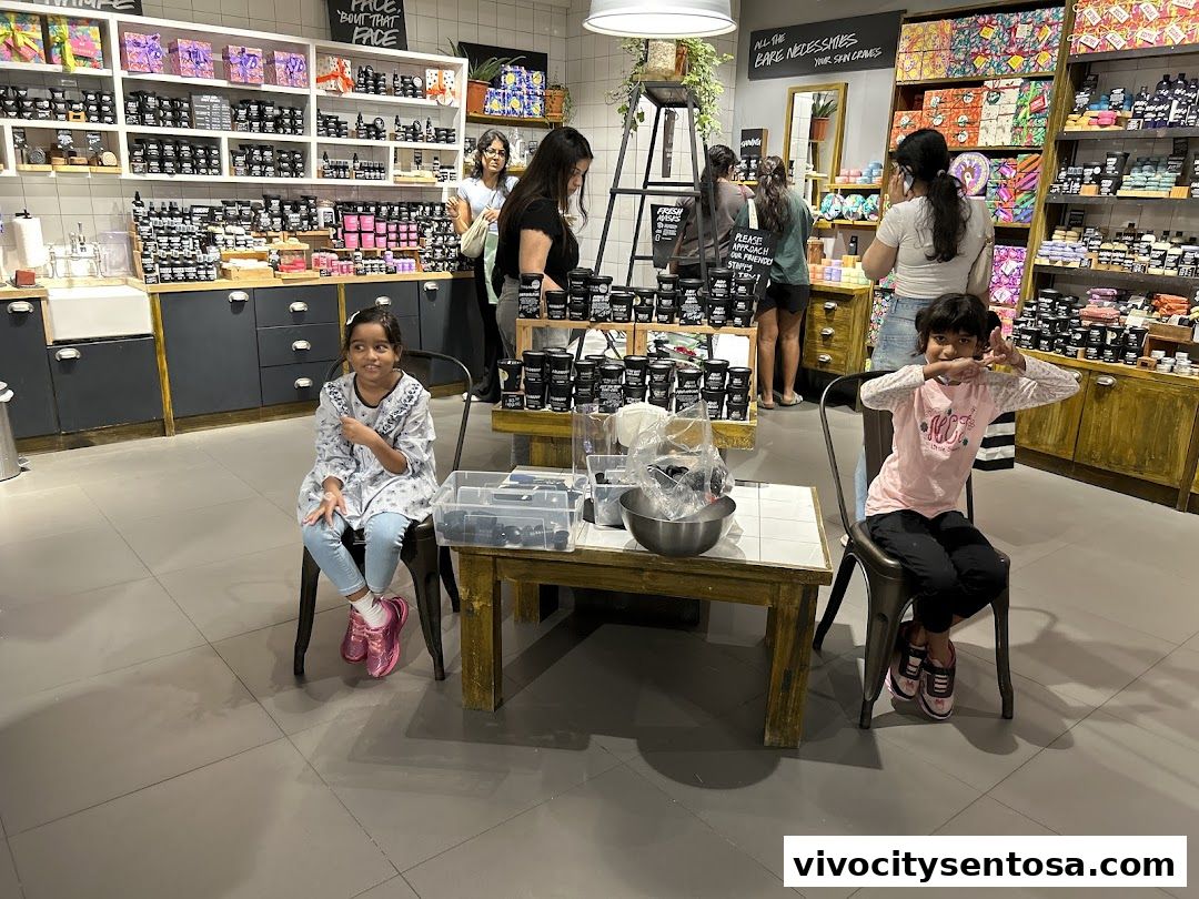 Lush Fresh Handmade Cosmetics - Vivo City