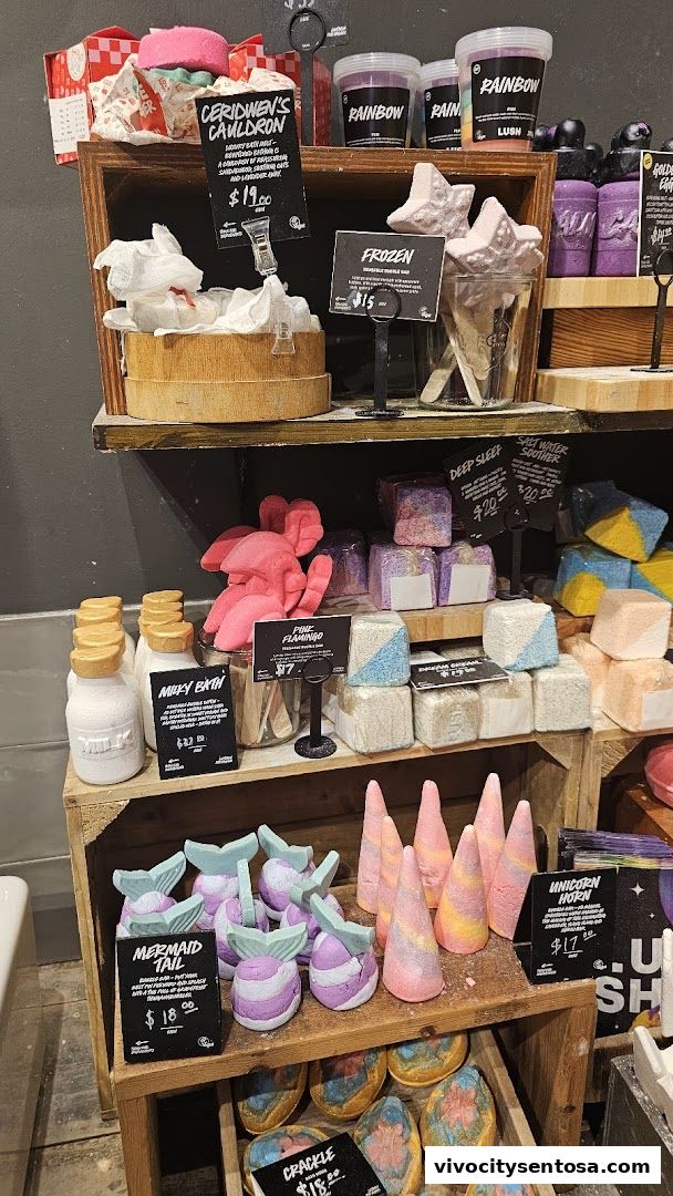 Lush Fresh Handmade Cosmetics - Vivo City