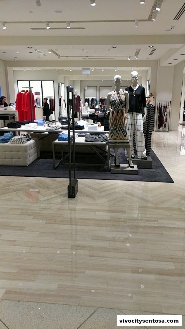 Massimo Dutti VivoCity Store