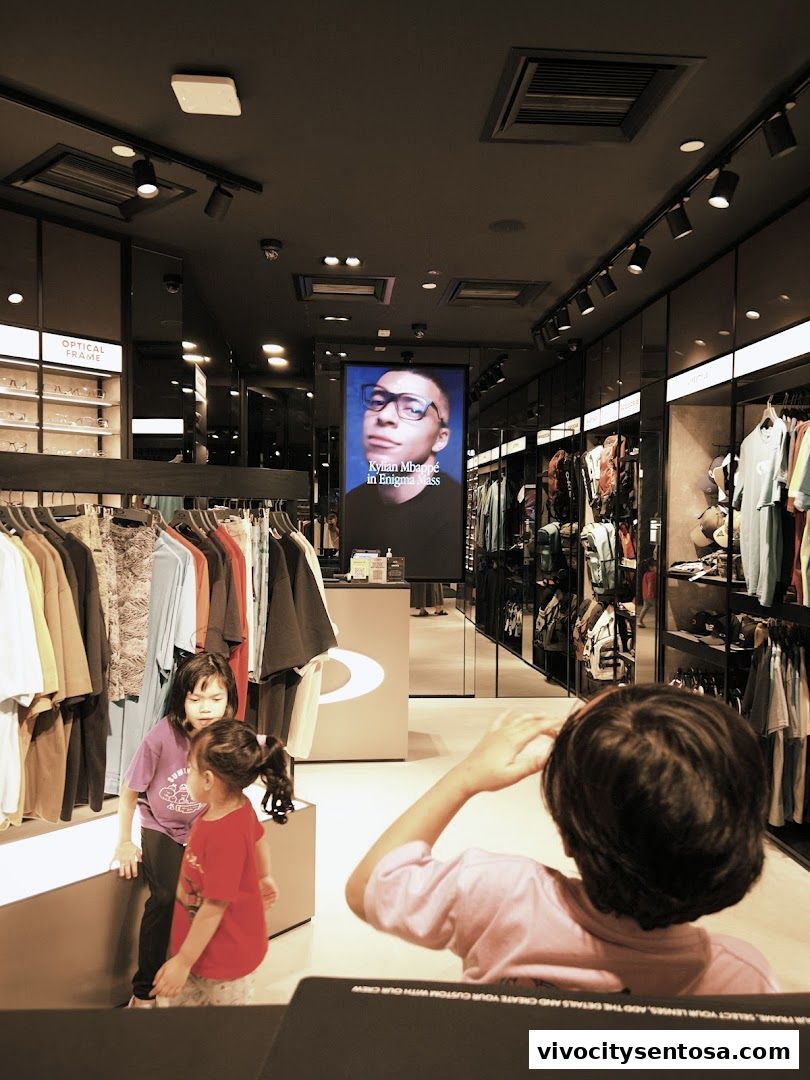 Oakley Vivocity