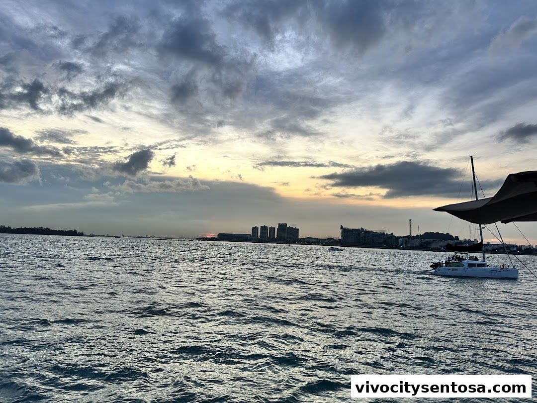 Royal Albatross - Luxury Tall Ship