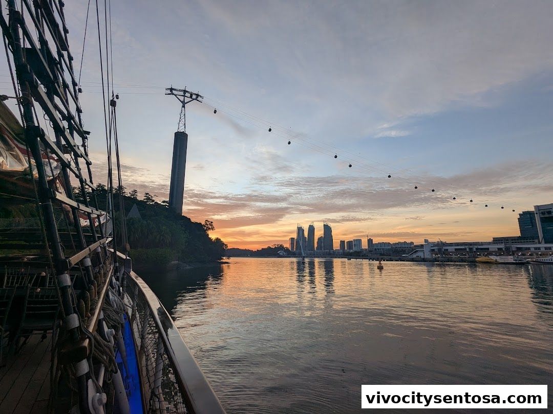 Royal Albatross - Luxury Tall Ship