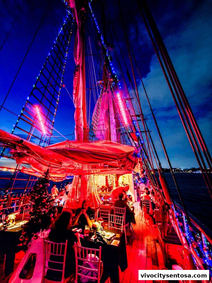 Royal Albatross - Luxury Tall Ship