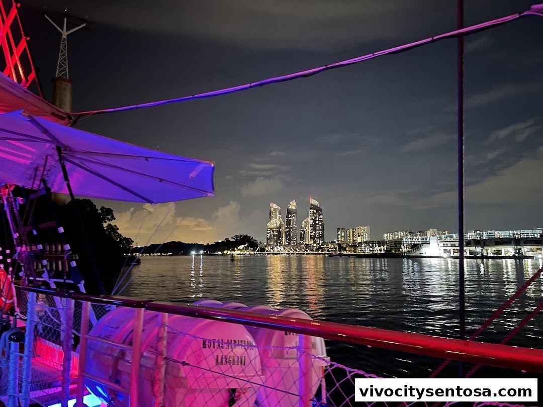 Royal Albatross - Luxury Tall Ship