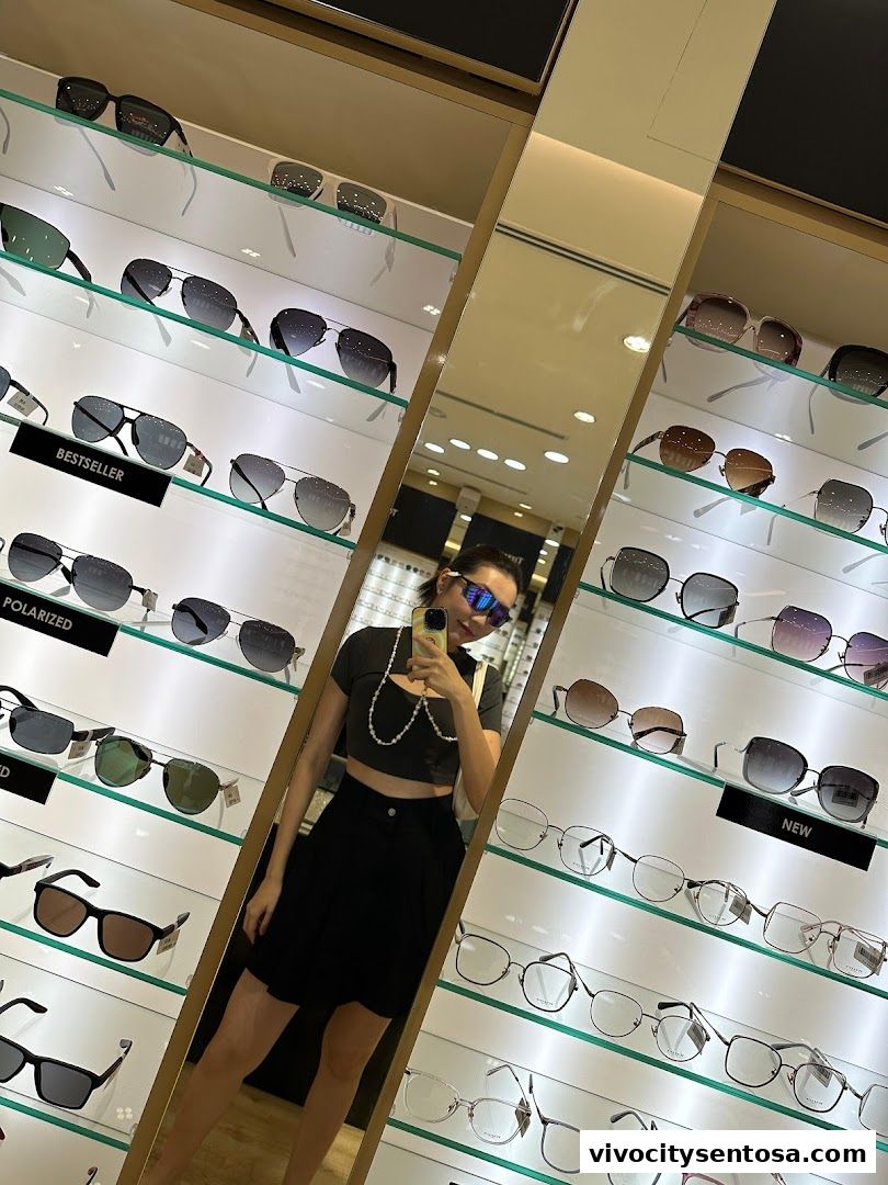 Spectacle Hut VivoCity