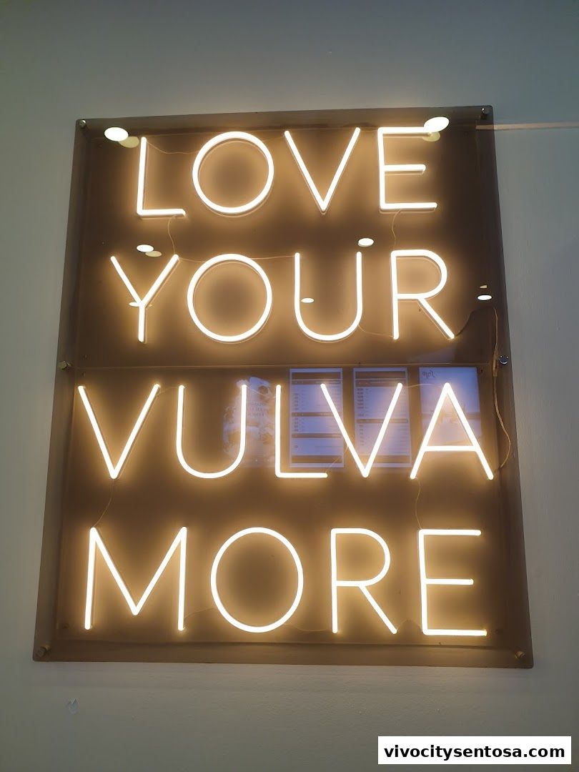 Strip Co-Ed Vivocity