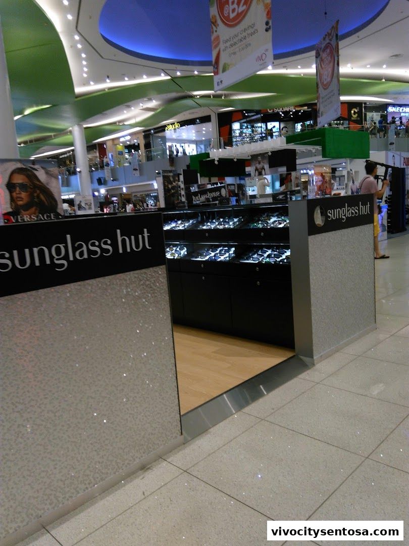 Sunglass Hut Tangs Vivo