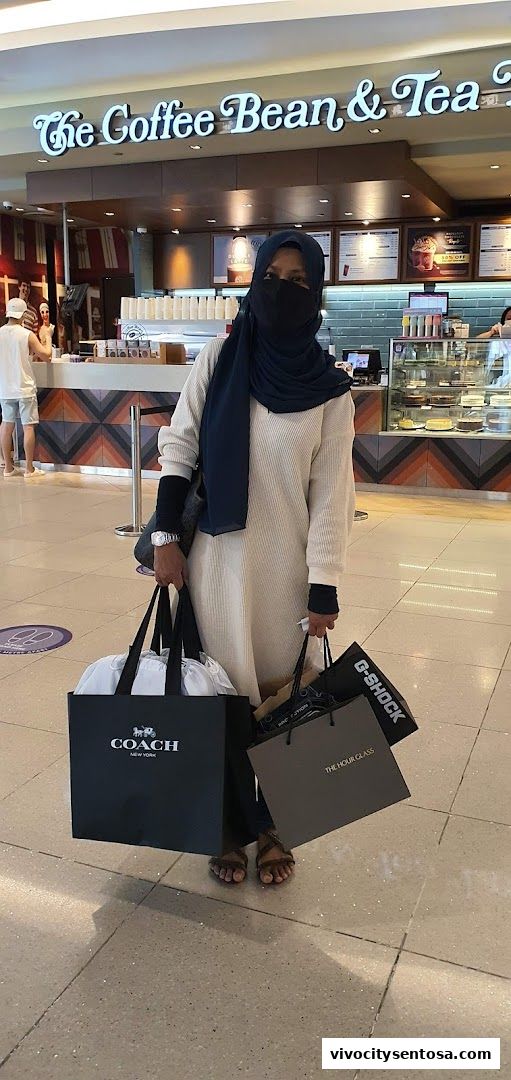 The Hour Glass VivoCity - Official Rolex Retailer