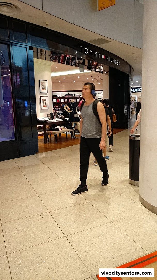 Tommy Hilfiger VivoCity