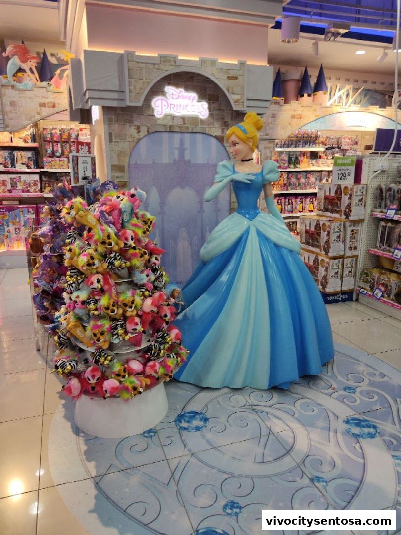 ToysRUs - VivoCity Flagship Store