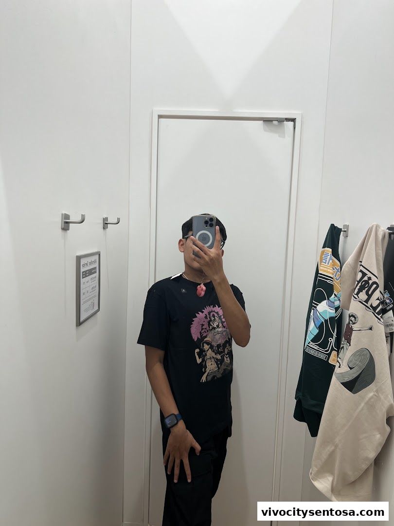UNIQLO VivoCity Same Day Click  Collect