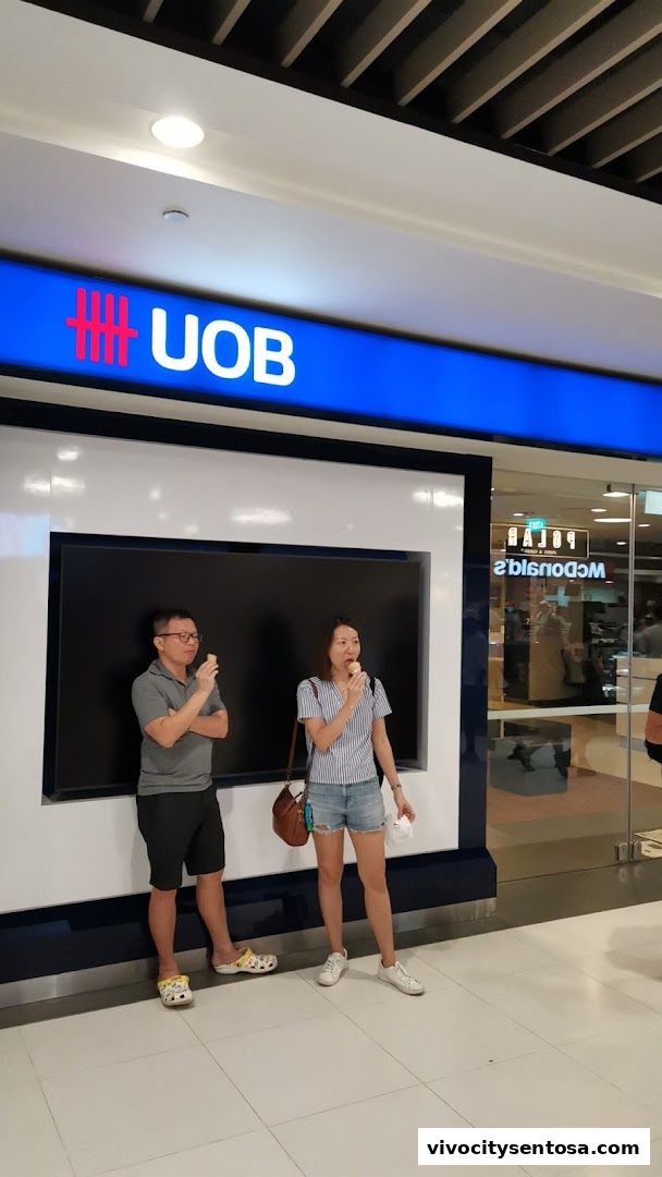 UOB Branch - VivoCity Branch