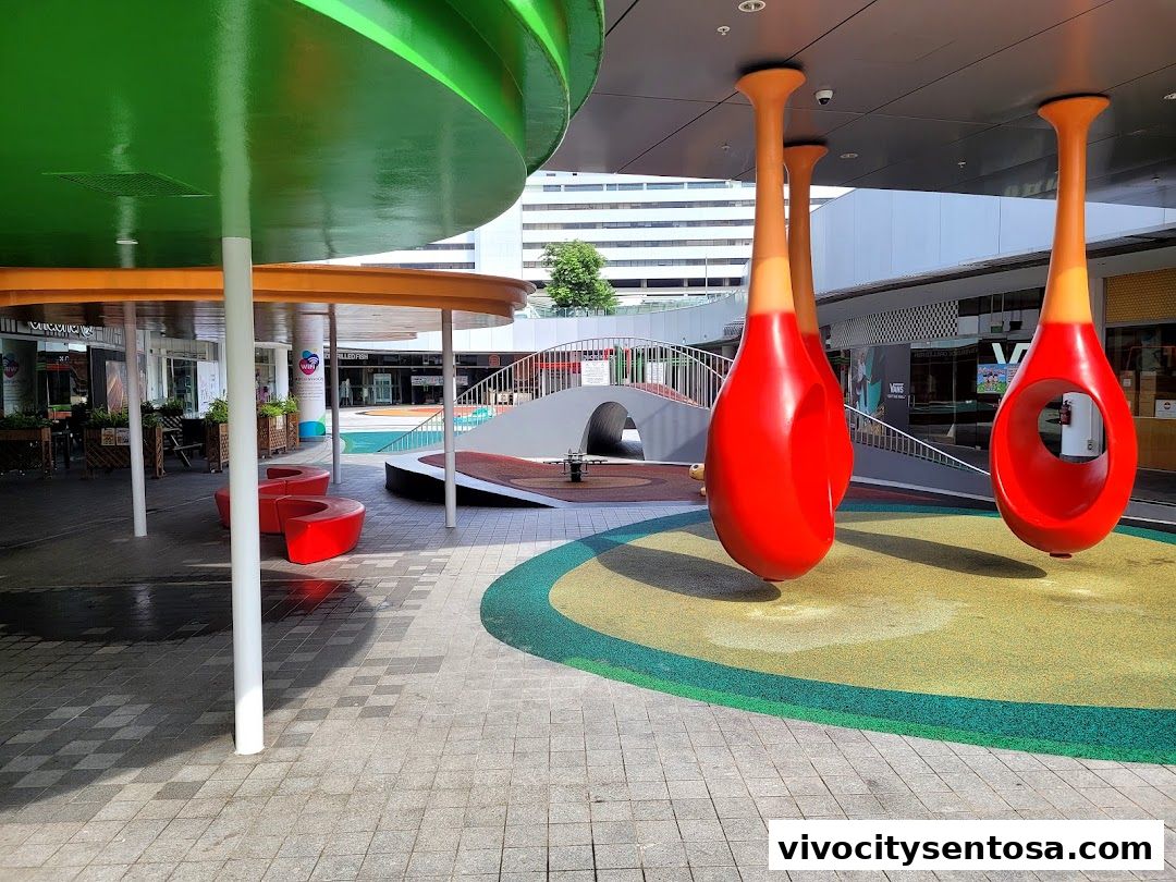 VivoCity Play Court