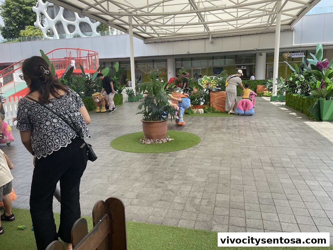 VivoCity Play Court