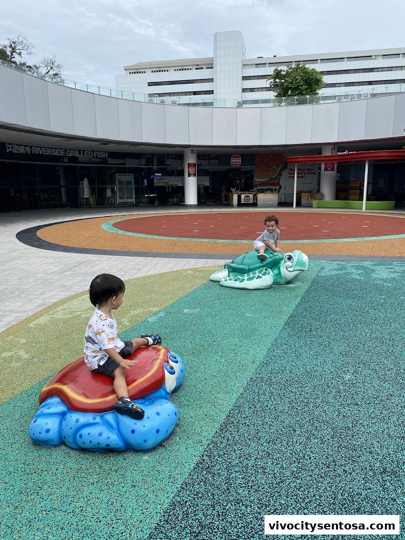 VivoCity Play Court